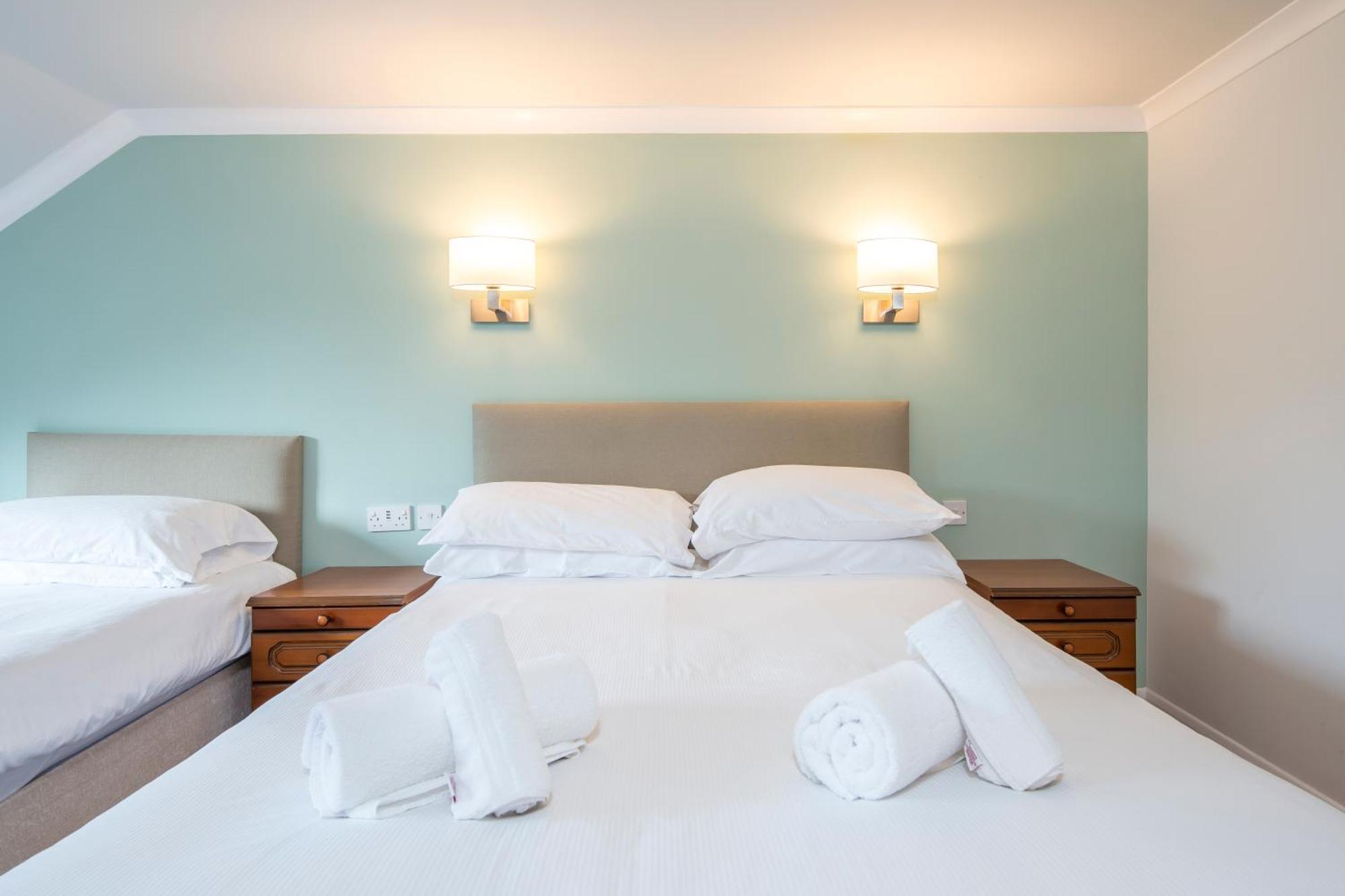 Trewern Arms 4*
