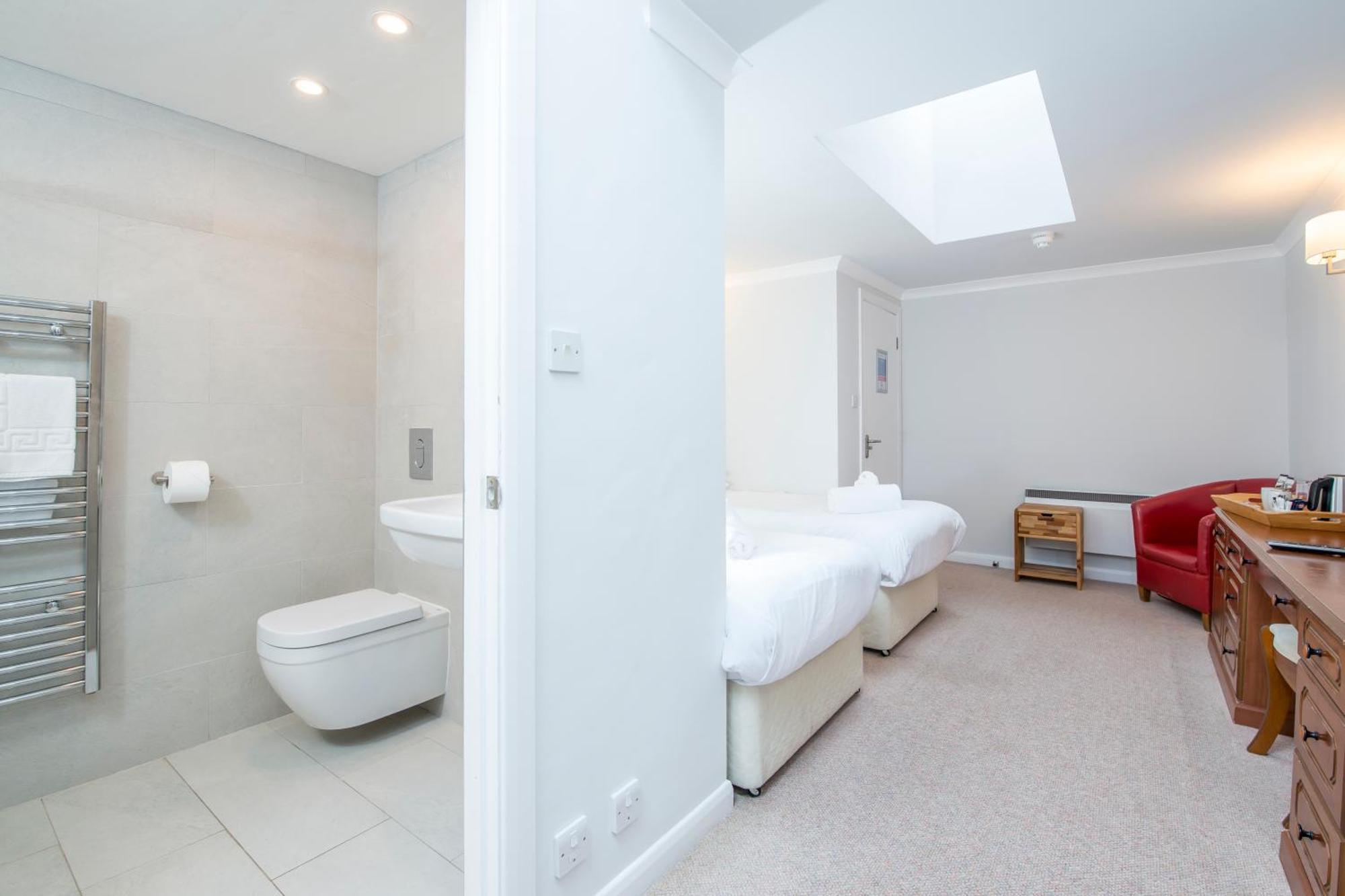 Hotel Trewern Arms