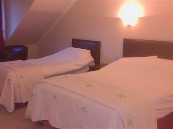 Trewern Arms 4*