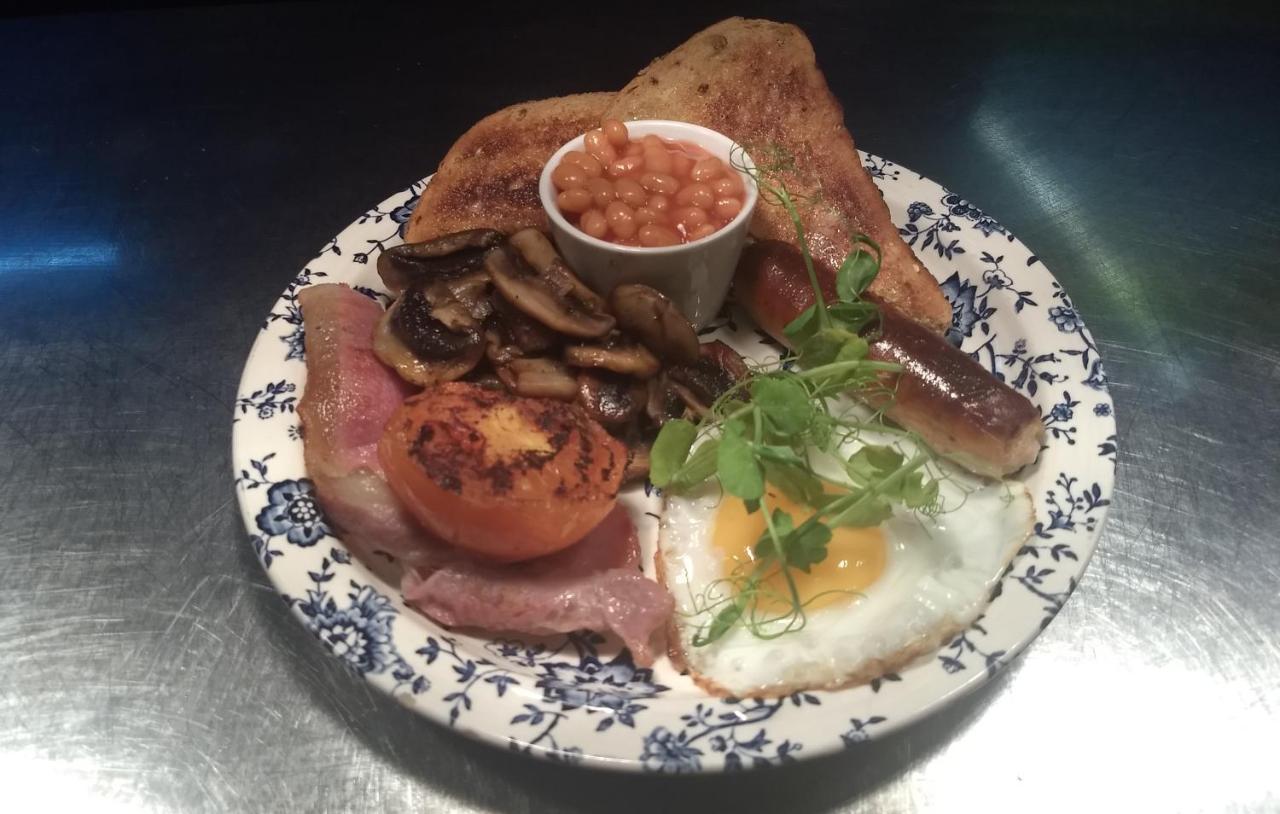 Trewern Arms Hotel 4*